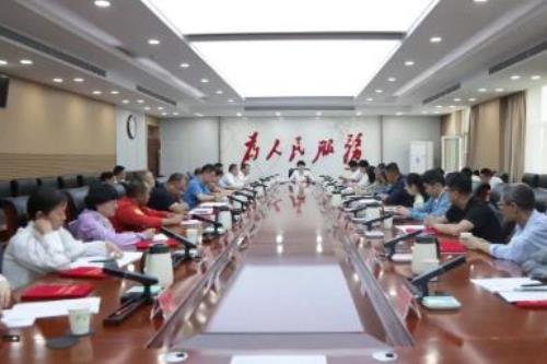 新疆兵团第一师阿拉尔市召开2024年全国科技工作者日座谈会