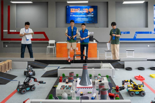 浙江省衢州市举办第二届青少年消防救援人工智能挑战赛
