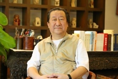 中国美协副主席杨晓阳